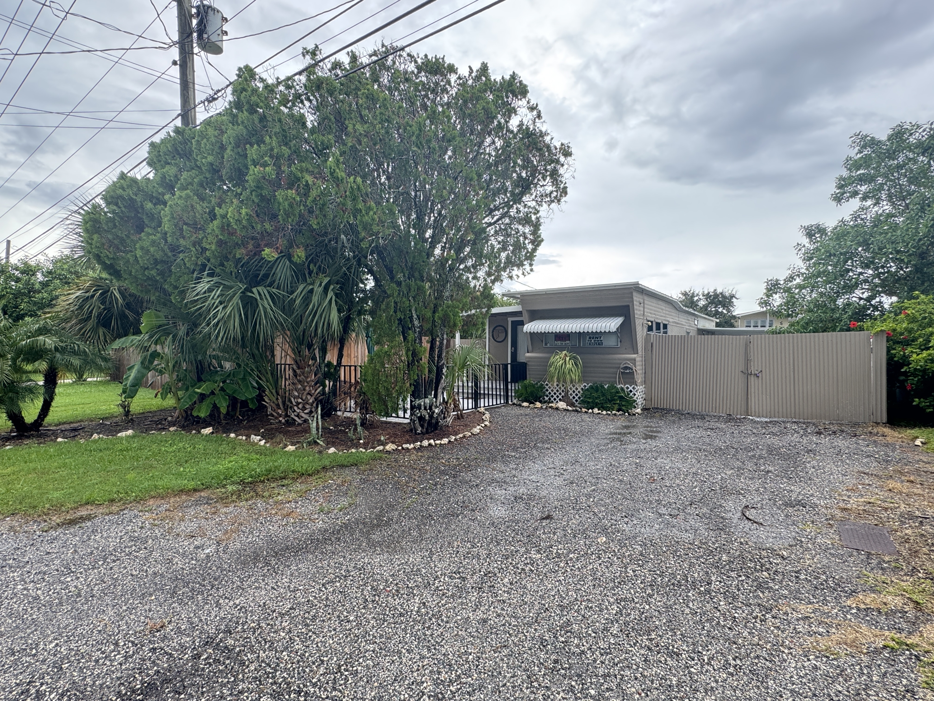 14915 Old Dixie Highway